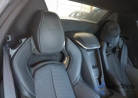 2022 Chevrolet Corvette Stingray Rwd 2Lt z USA, uszkodzony, nr VIN 1G1YB3D4XN5120953